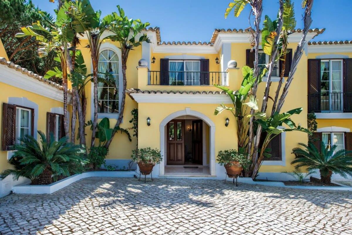 Plaza - Beautiful Spacious House Off Roundabout 6 Quinta Do *