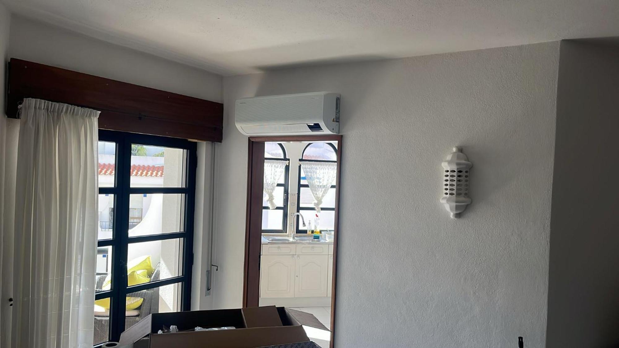 Apartmán Spacious Two Bedroom Apt, 200m From The Carvoeiro (Lagoa)