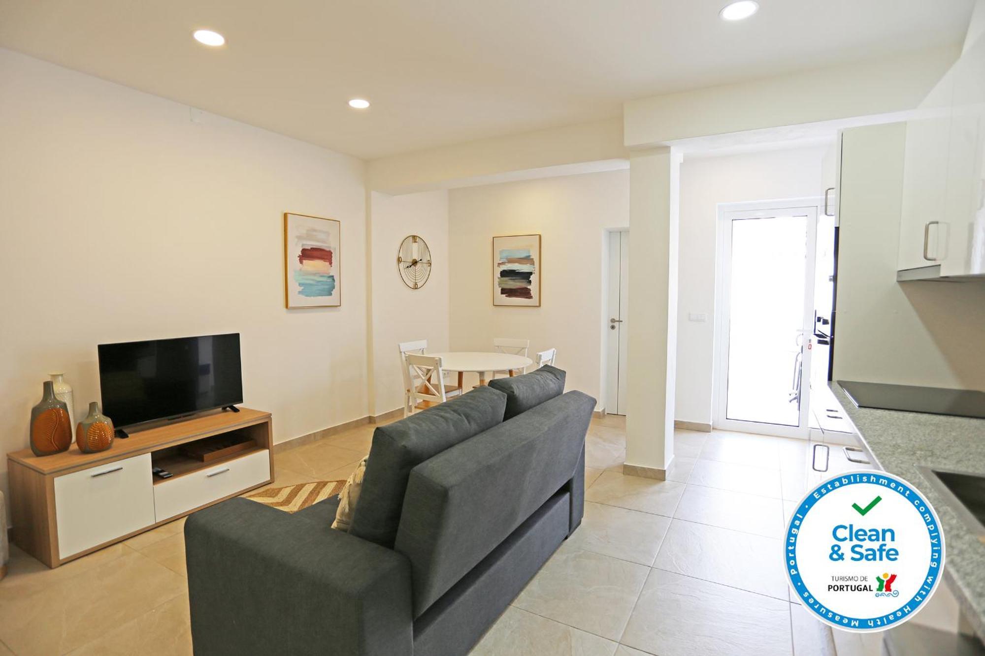 B88 - Mendonca Street Appartement Lagos