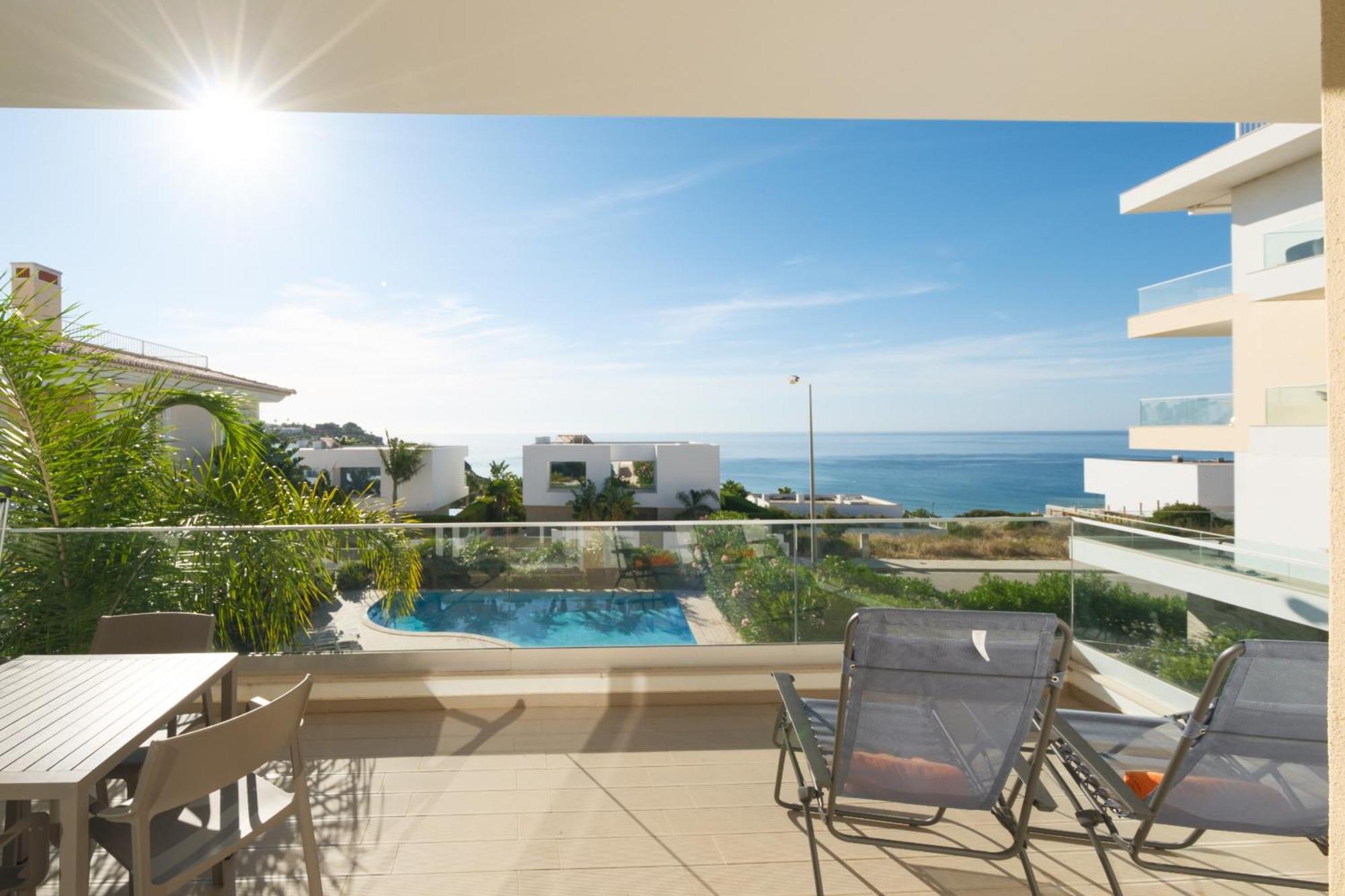 Porto De Mos 72 By Destination Algarve Lagos