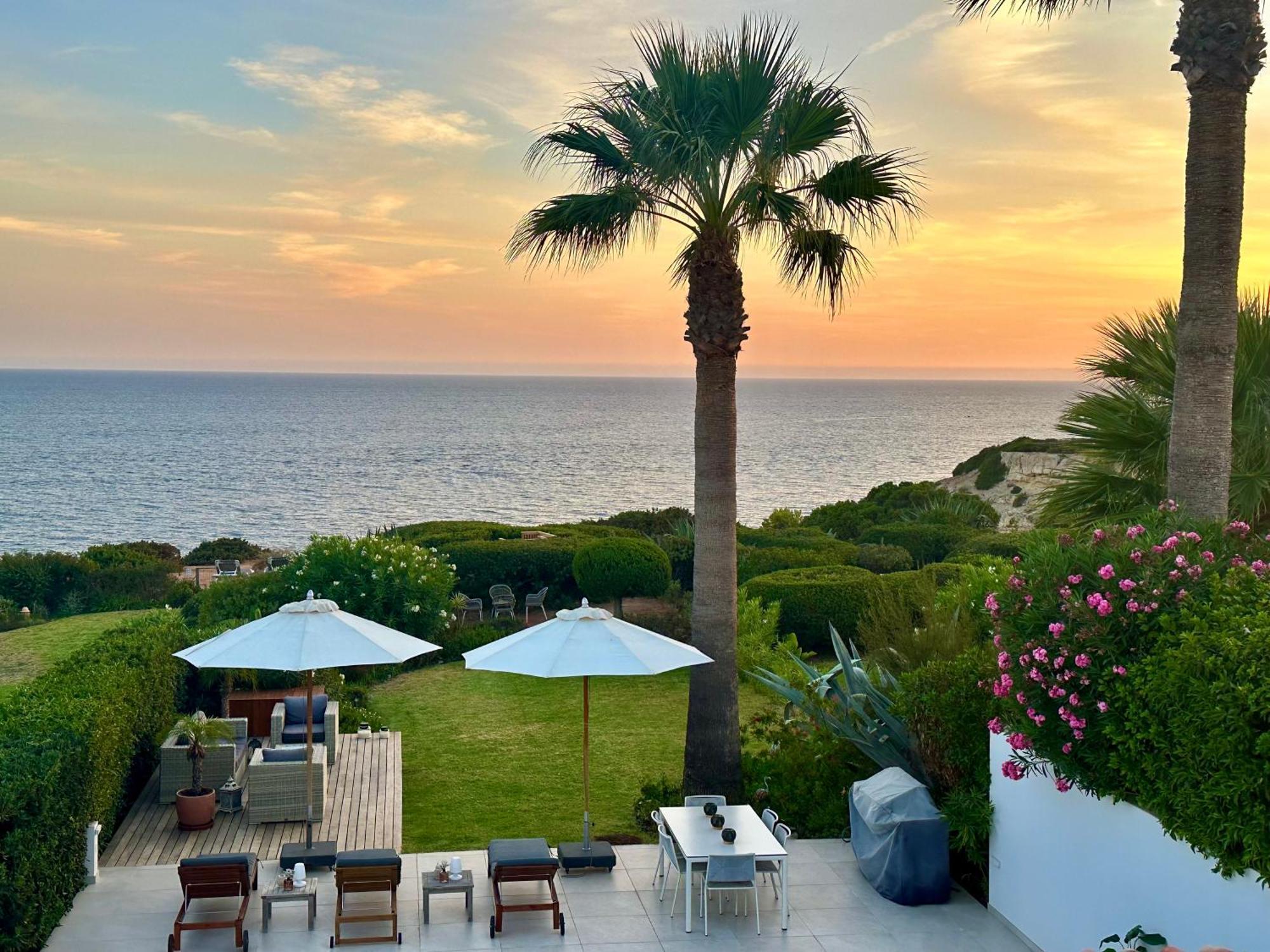 Casa Girassol Holiday home *