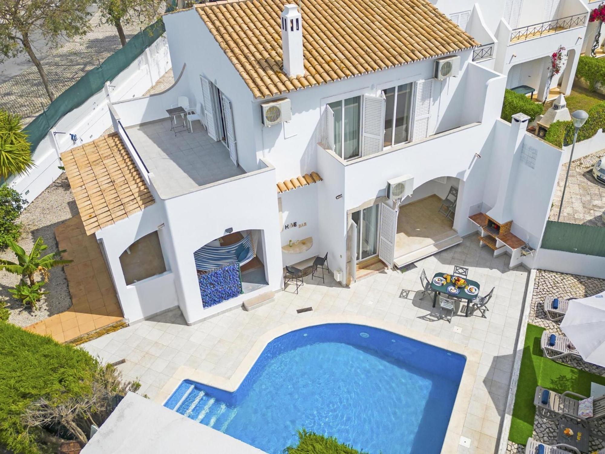 Fantastic With Heatable Pool *