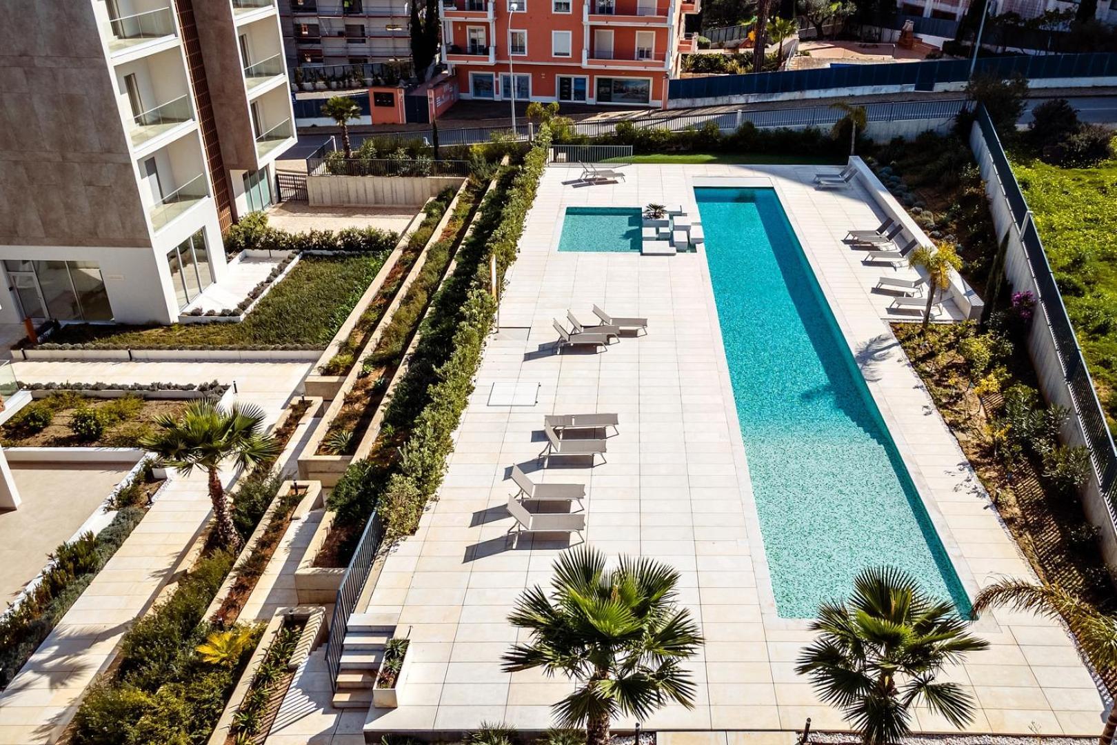 Modern 1-bed With Terrace - Διαμέρισμα *