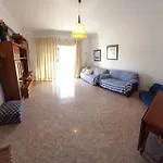 Mendeshouse