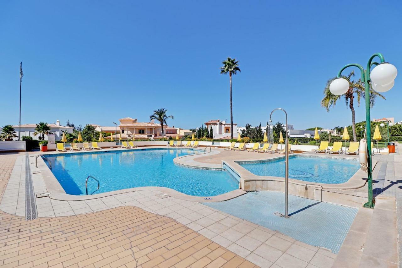 Albufeira Concept With Pool By Homing Appartement