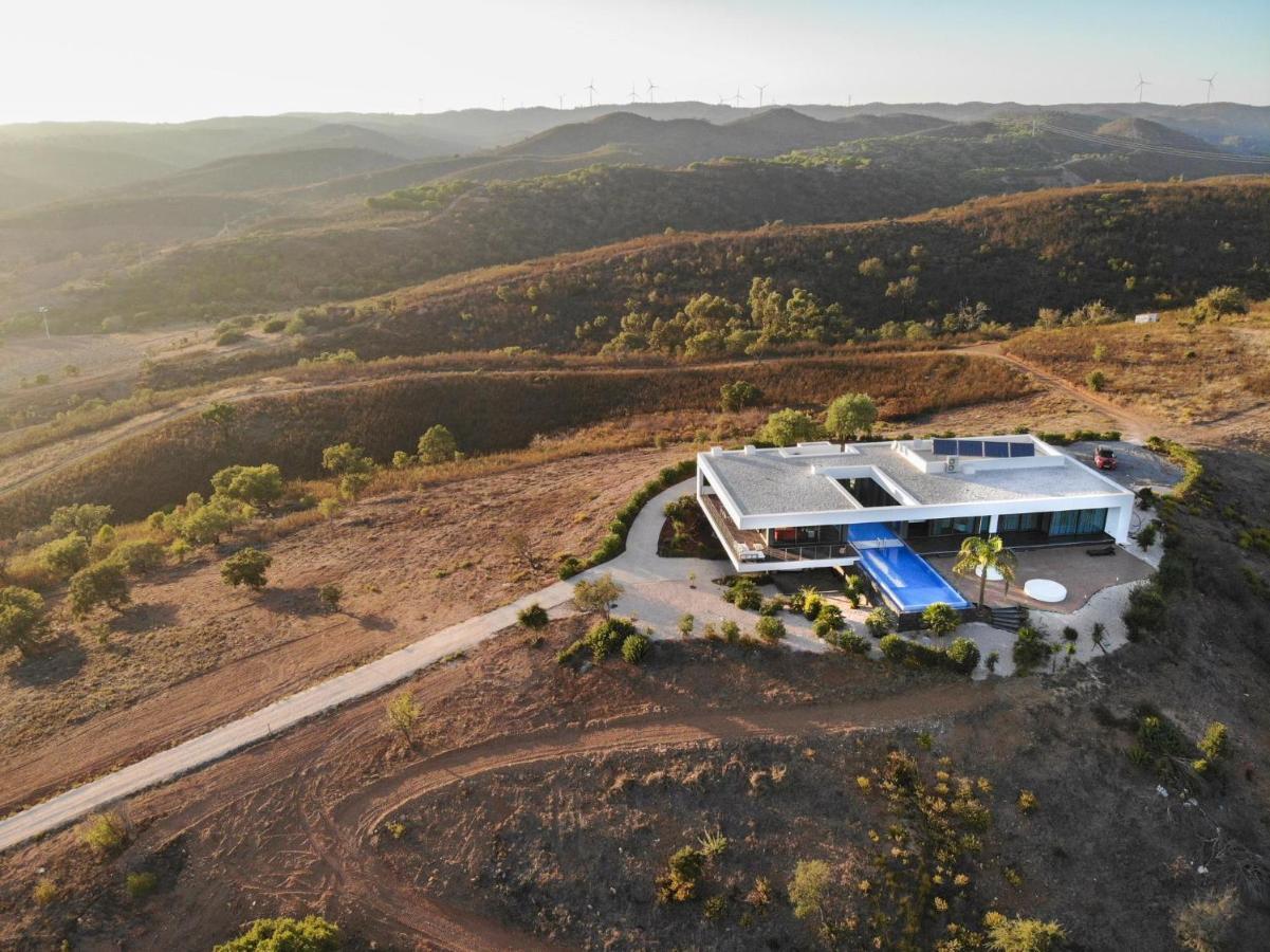 Sernadinha Lux Villa