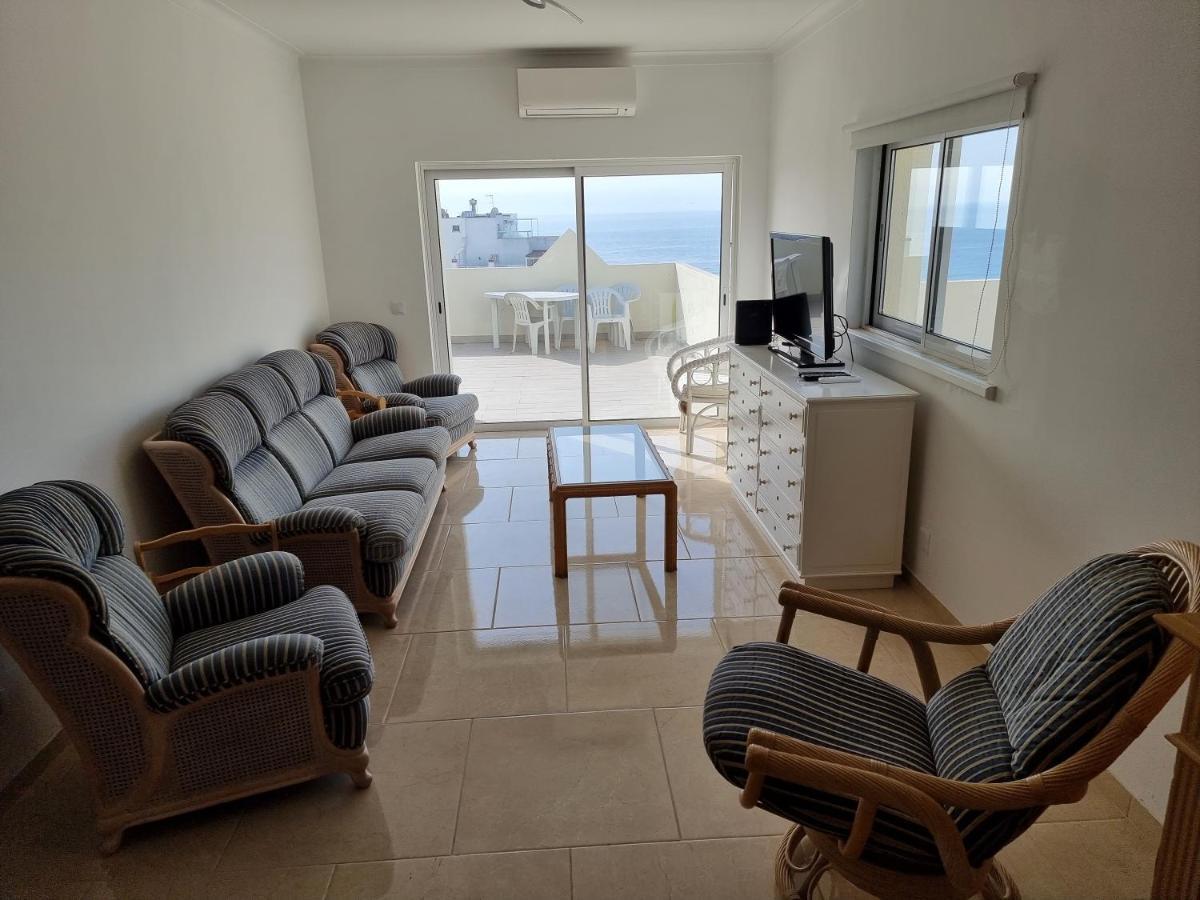 Appartamento Com Grandes Terracos Em Frente A Portimão
