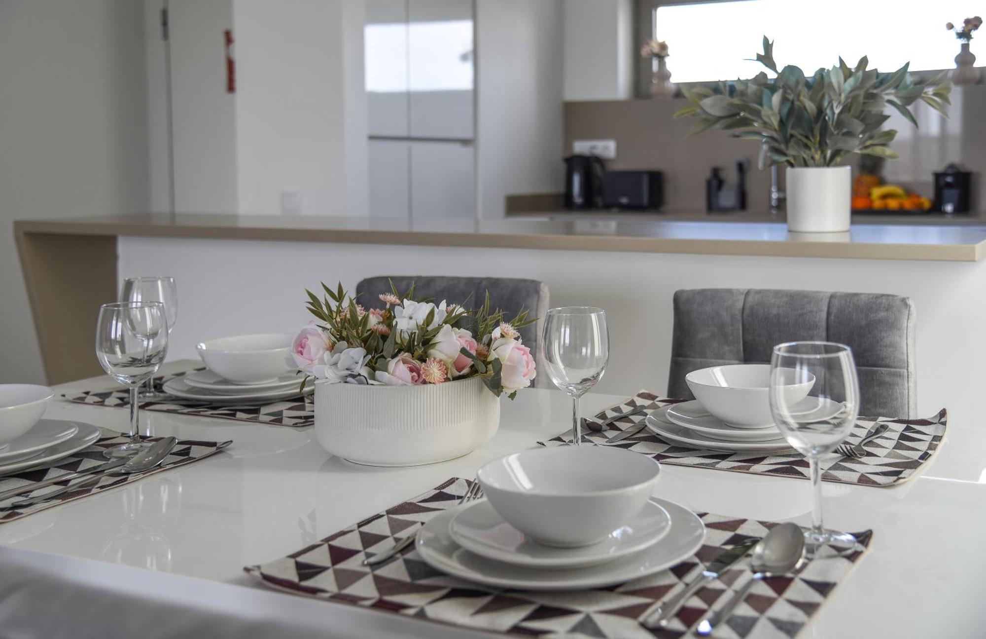 Luxury Oasis Sea View Appartement