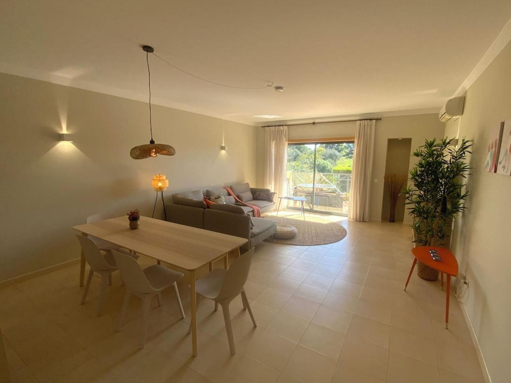 Luxury Ground-floor 5 Stars, 2 Bedrooms, 2 Bathrooms, Free Wifi Διαμέρισμα *