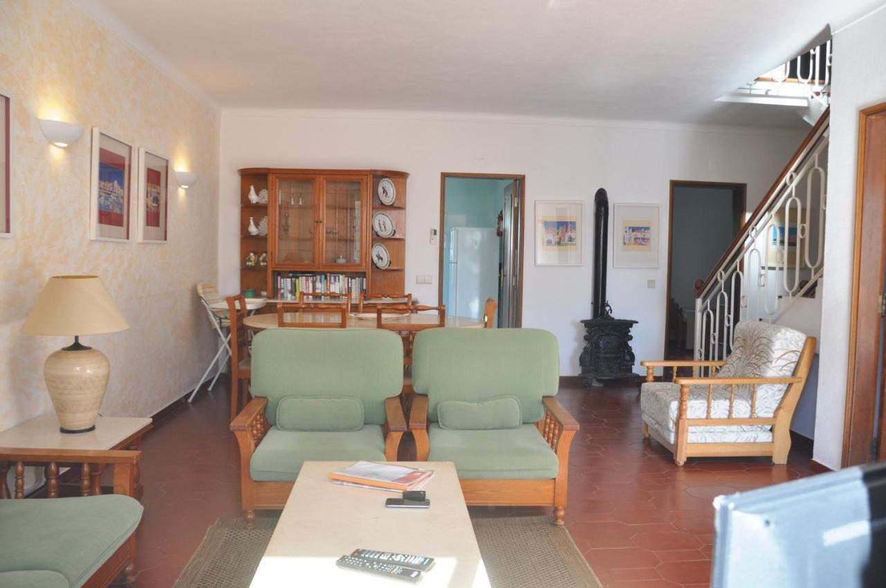 Villa Stylish Well-equipped, Private Pool, Close To Amenities, Free Ac Wifi